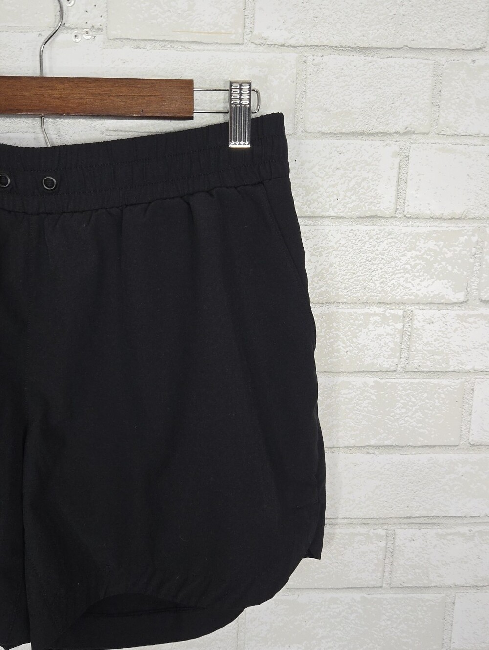 Mondetta black athletic shorts - Picture 3 of 11